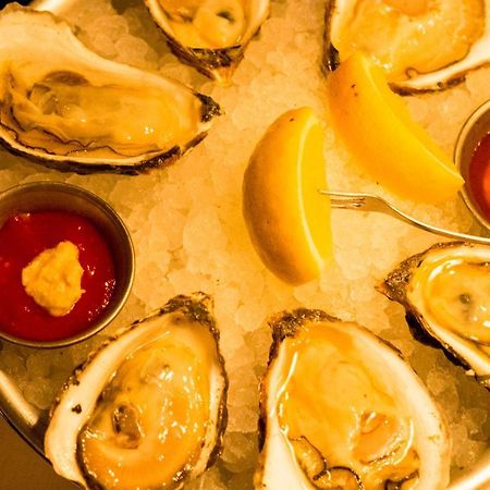 Weber'S Hotel & Restaurant Ann Arbor Bagian luar foto
